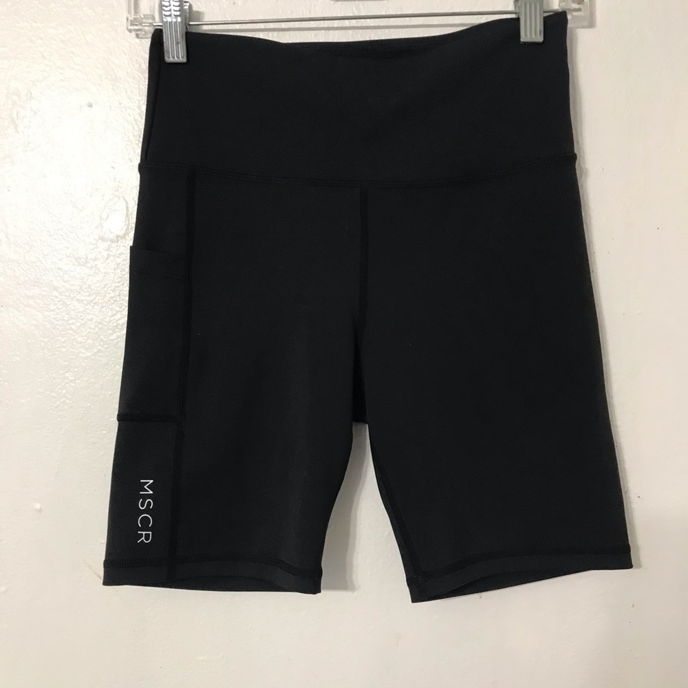 Muscle Republic short size M